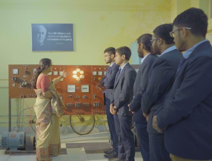 Molecular Biology lab image